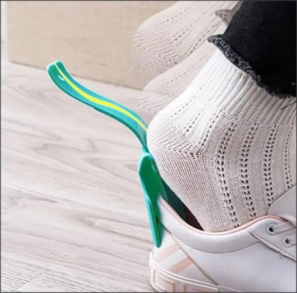 Fixierbarer Schuhlöffel